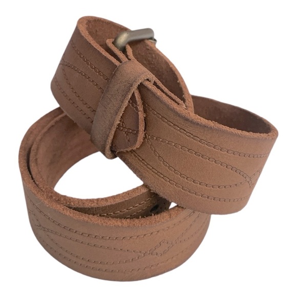 American Eagle Brown Leather Belt - Picture 1 of 10